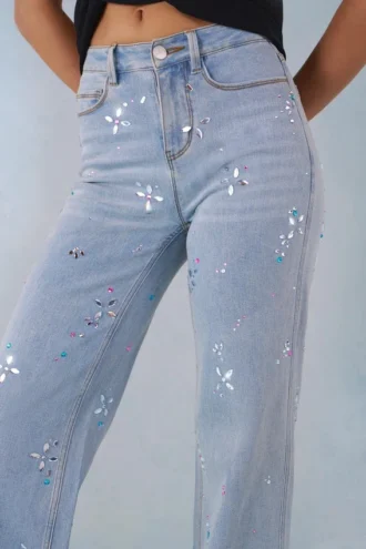 Lorielle mid-rise jeans med rette ben i lys denim