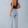Lorielle mid-rise jeans med rette ben i lys denim