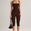 Luma Modal Bodycon Capri-jumpsuit med firkantet hals i sjokoladebrun
