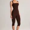 Luma Modal Bodycon Capri-jumpsuit med firkantet hals i sjokoladebrun