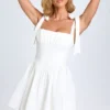 Marianna Ruched Corset Minikjole i hvitt
