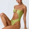 Miami bandeau-badedrakt med utskjæringer og perledekor i pæregul