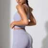 Mini-shorts med vridd midje og lommer i periwinkle