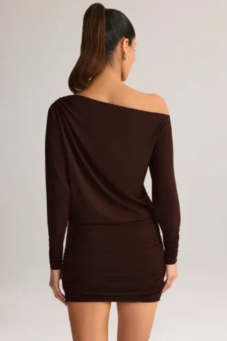 Mira Modal Off-Shoulder Wrap Minikjole i sjokoladebrun
