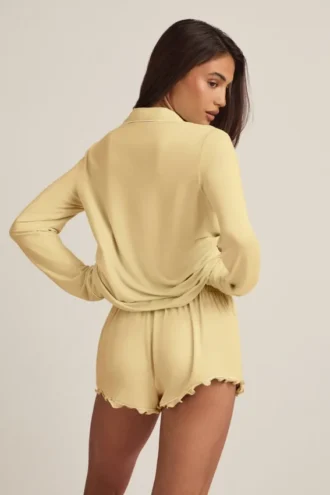 Mirae Modal langermet pyjamasoverdel i pastellgult