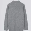Myk strikket oversized genser i grått