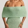Naia Bouclé off-shoulder maxikjole i mint