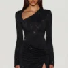 Nevina pyntet asymmetrisk bodycon-minikjole i svart