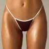 Old Money trekantet bikinitruser i brun