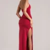Oona Deep Plunge Halterneck Maxi Kjole i kirsebærrød