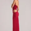 Oona Deep Plunge Halterneck Maxi Kjole i kirsebærrød