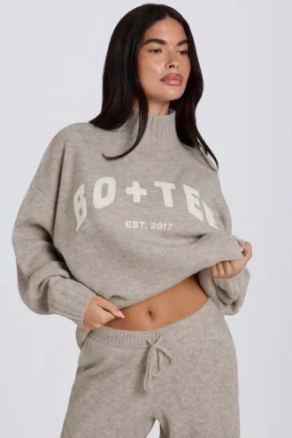 Oversized genser i myk strikk i beige