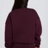 Oversized genser med rund hals i burgunder