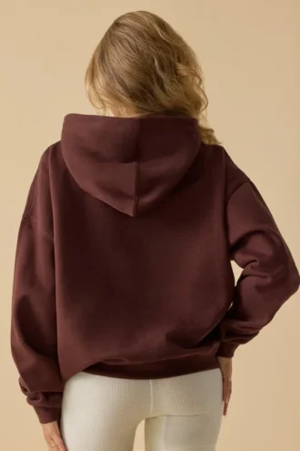 Oversized hettegenser i mahogny