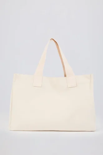 Oversized totebag i kanvas i fargen Egg Shell