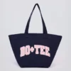 Oversized totebag i klassisk marineblå