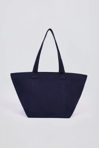 Oversized totebag i klassisk marineblå