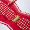 Portbou bandeau-bikinitopp med volanger i rød gingham