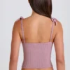 Ribbestrikket tank-top med knyttebånd i mauve