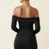 Rosanna off-shoulder ruched bodycon minikjole i svart