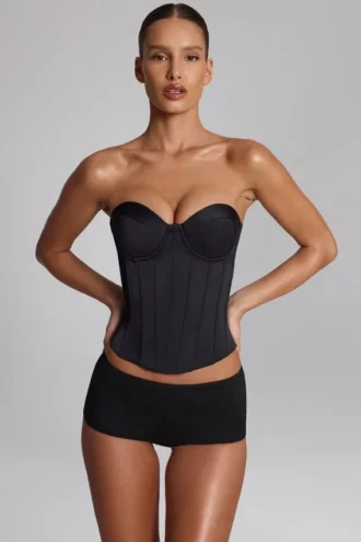 Sabrine Slinky Jersey Hot Pants med lav midje i svart