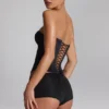 Sabrine Slinky Jersey Hot Pants med lav midje i svart
