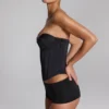 Sabrine Slinky Jersey Hot Pants med lav midje i svart
