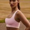 Soft Active Contrast Sports Bra i pudderrosa
