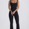 Soft Active jumpsuit med utskjæring i ryggen i svart