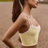 Soft Active lagdelt tank-top i myk gul
