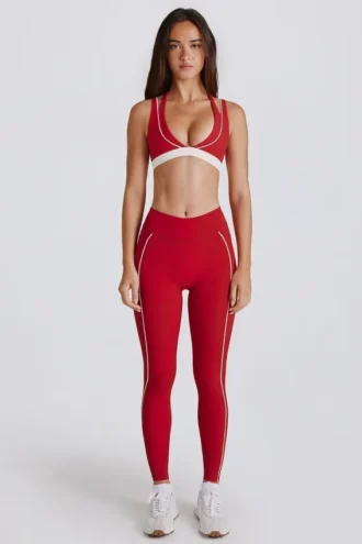 Soft Active-leggings med kontrastdetaljer i mørkerød