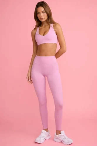 Soft Active leggings med middels høy midje i støvet rosa