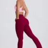 Soft Active leggings med V-formet linning, lommer og utvidet ben i burgunder