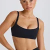 Soft Active Sports-BH med kontrastkant i svart