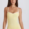 Soft Active-tanktop med kryssrygg i Lemon