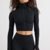 Soft Active turtleneck-crop-top i svart