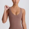 Soft Active V-hals tank-top i mokka