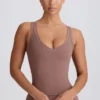 Soft Active V-hals tank-top i mokka