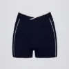 Soft Active Wrapover Contrast Mini Shorts i klassisk marineblå