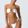 Sunray pyntede bikinitruser med brede stropper i hvit