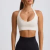 Super Sculpt sømløs sports-BH med kryssrygg i hvit