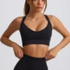 Super Sculpt sømløs sports-BH med kryssrygg i svart