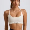 Super Sculpt sømløs sports-BH uten rygg i hvit