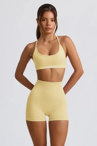 Super Sculpt sømløse minishorts i smørgul
