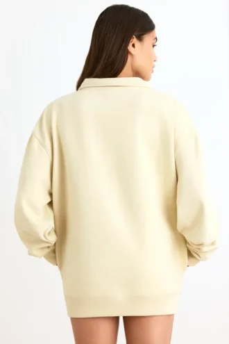 Sweatshirt med kvart glidelås i fargen Bone
