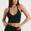 Tank-top i grovstrikk i svart