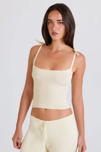 Tank-top i ribbestrikket stoff i krem