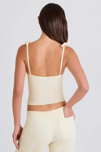 Tank-top i ribbestrikket stoff i krem