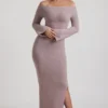 Terneigh ribbestrikket off-shoulder maxikjole i taupe