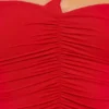 Tesia Slinky Jersey Rose Detail Asymmetrisk topp i skarlagenrød